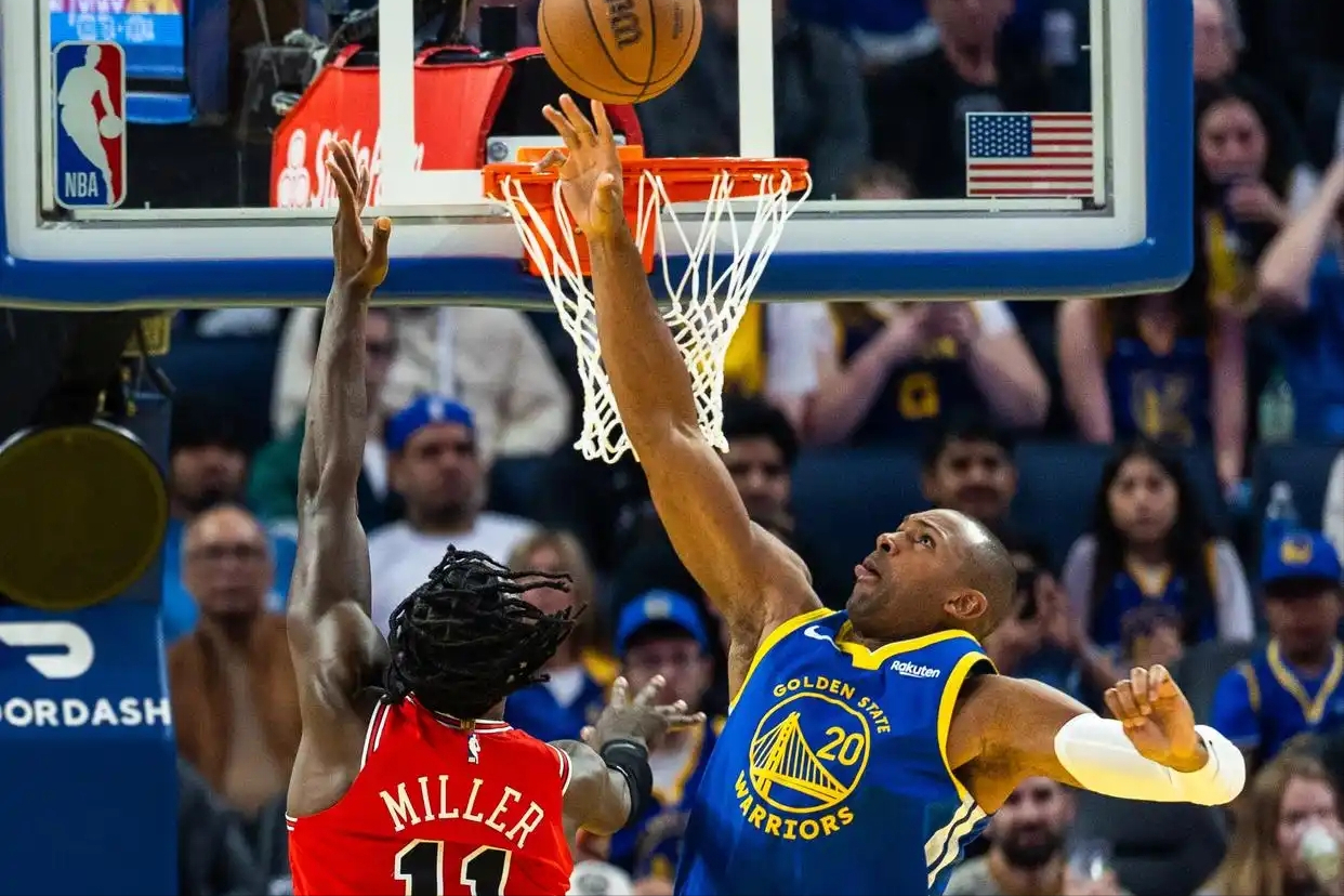 开云体育app下载-17+18！勇士输球仍有收获，替补小钢炮爆惊喜，3特质扮演乱战高手