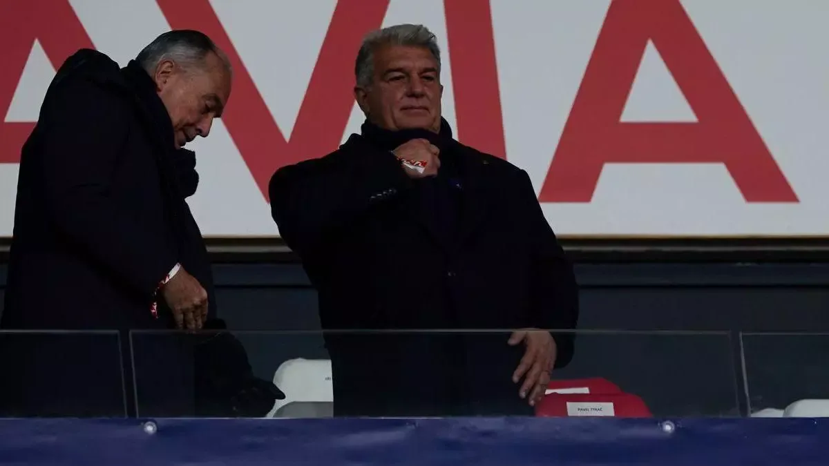 kaiyun-每体：拉波尔塔是包厢里最乐观的人，他坚信巴萨能够逆转